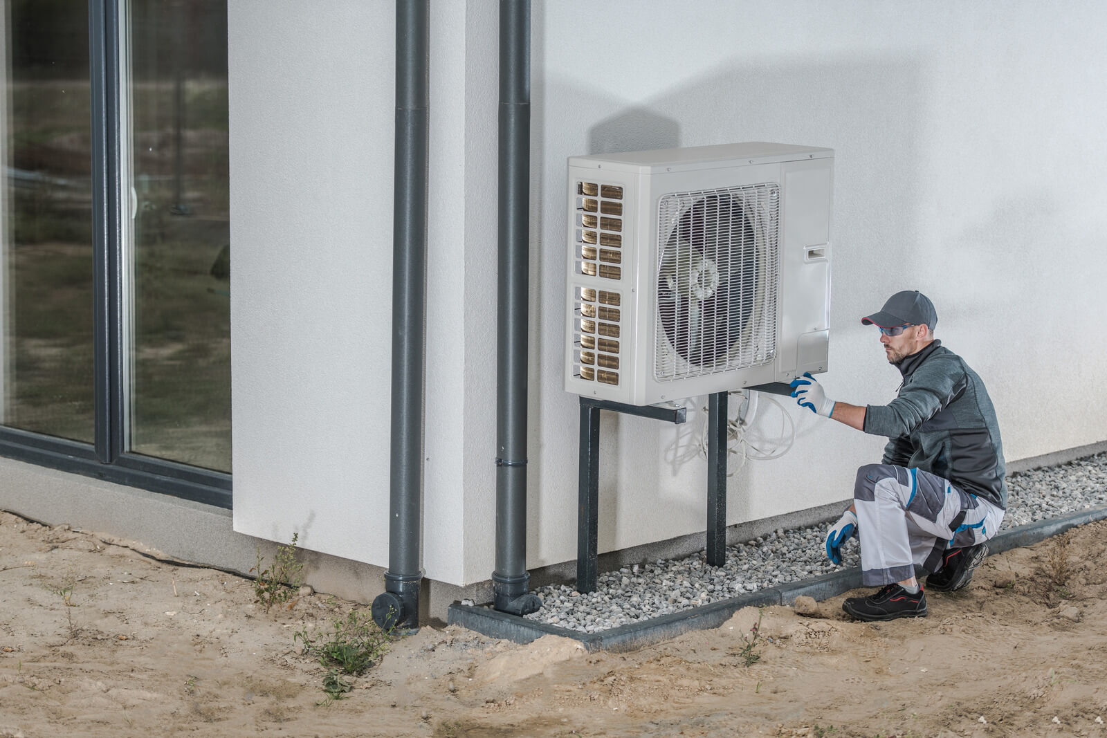 Cv-ketel verkoop stijgt ten opzichte van warmtepompen: consumenten investeren in betrouwbare verwarming